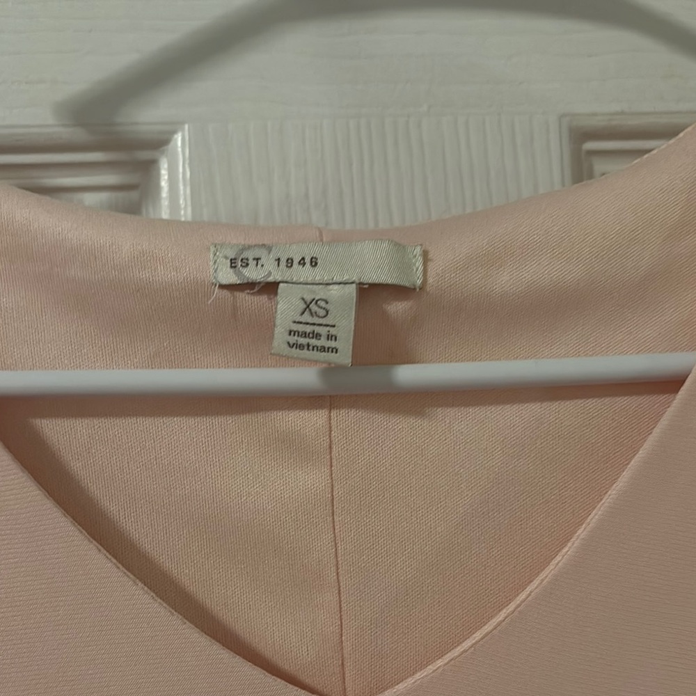 Elegant Pink Ruffle Sleeve Top - Picture 2 of 3